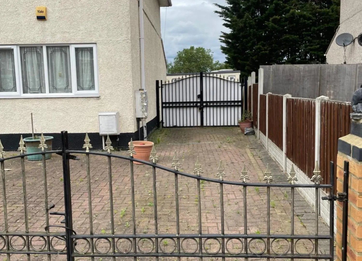 Dagenham Short-Stay Delight 0*,  United Kingdom